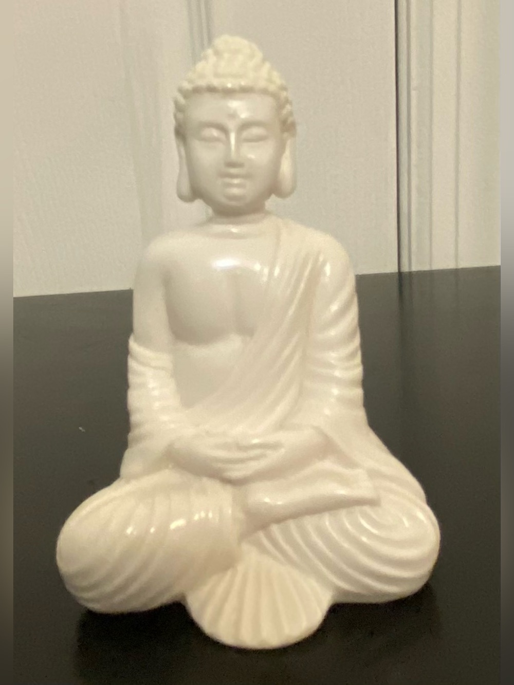 White Ceramic Buddha Statue Decorative Figurine